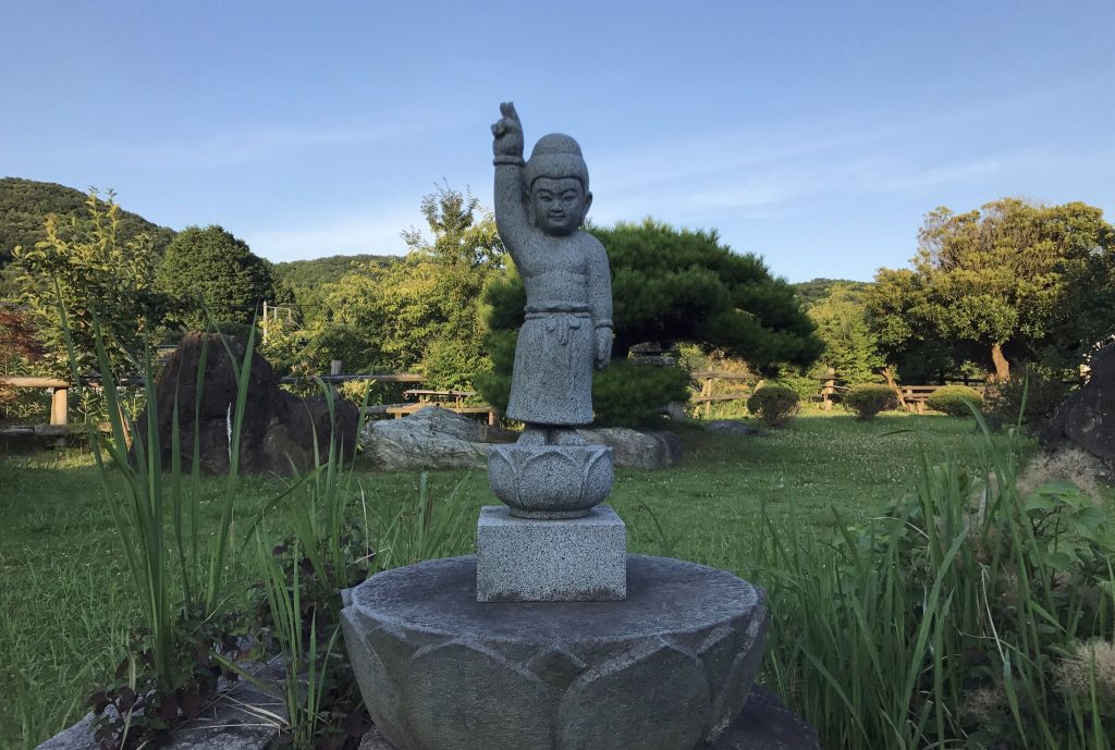 美人は経済を回す